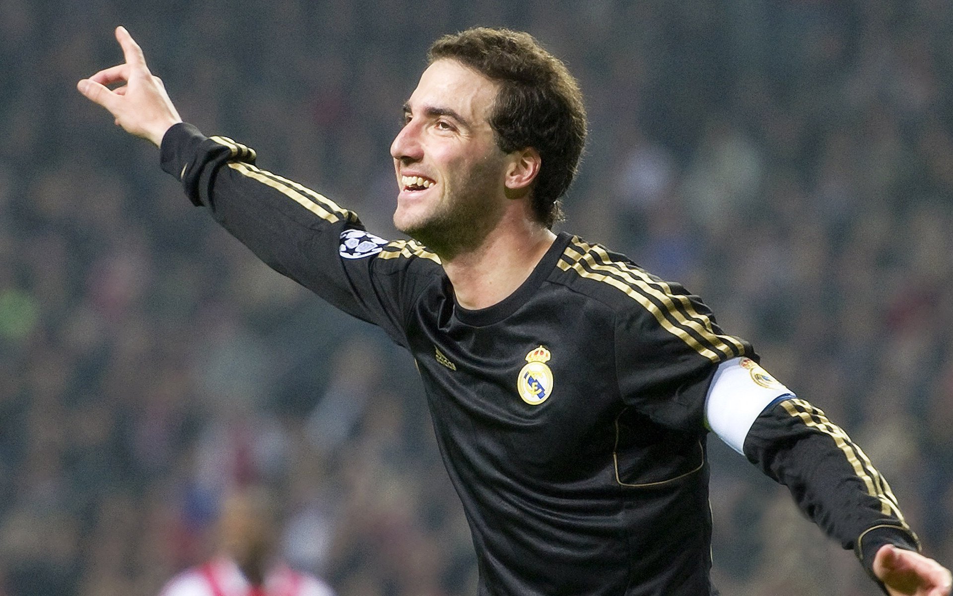 史诗级对决！抢七大战惊心动魄，新王登顶书写历史